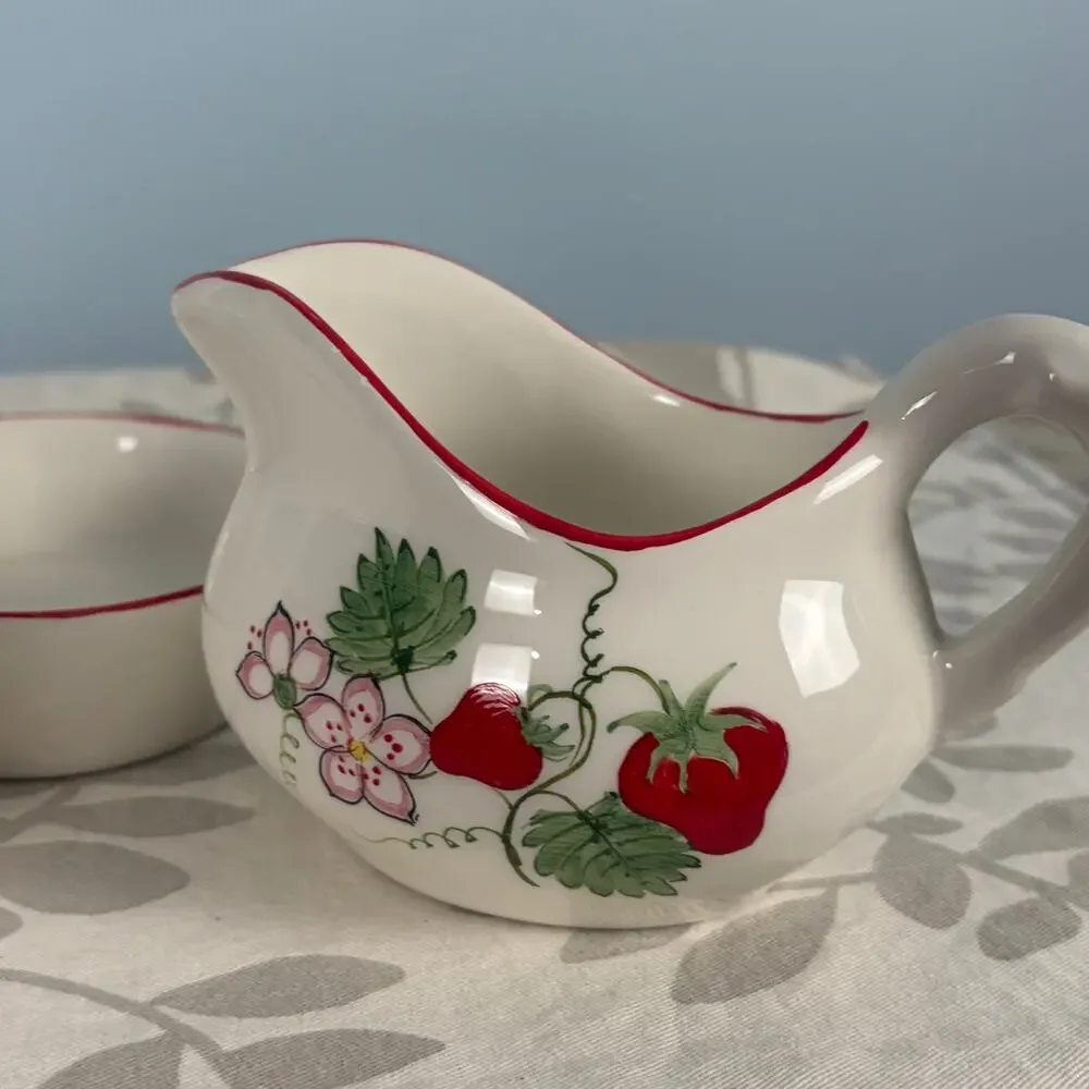 Este Ceramiche beautiful hand